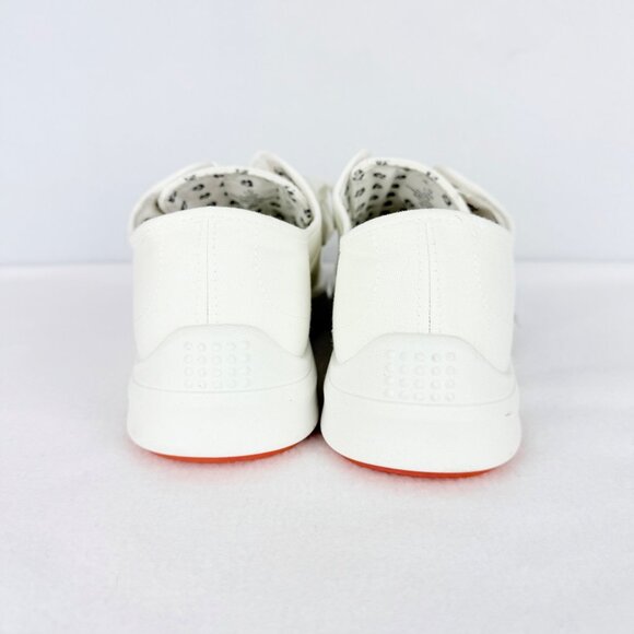 Tommy Bahama Women's Lorena Canvas White Sneaker Size 9 Memory Foam Lace Up NWOB - Picture 8 of 11